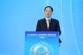 张勇：病毒无情人有情 小小视频暖人心图片
