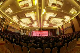 万顺叫车全年服务人次超20亿，600台新能源汽车奖励司机图片