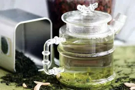 红茶、绿茶、白茶……元旦聚餐，哪种才是养生茶？图片