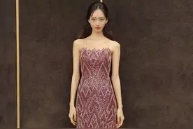 《顶楼》双胞胎中的妹妹韩智贤爱豆般的日常照片图片