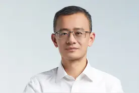 易居企业集团CEO丁祖昱：楼市步入“无增长时代”，资金是房企最大挑战图片
