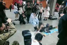 哈尔滨漫展不雅拍照涉事女子：无义务向任何人道歉，网友吵起来了图片