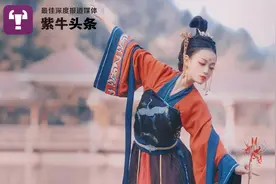 「紫牛头条」24岁女孩独竹“水上漂”火到国外，被赞：这是什么中国功夫图片