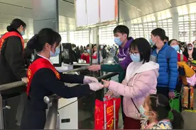 1月20日零时起，高铁湛江西至广州南仅需2个半小时图片