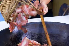 湘西腊肉：在烟熏火燎的小屋里，成就唇齿难忘的人间至味图片