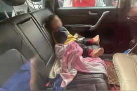 ​神奇！透明胶带还能这么用？两岁男孩被锁车内，海宁消防员妙招解救图片