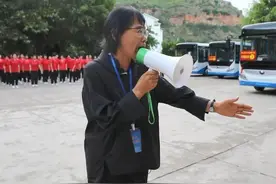 张桂梅喊学生的喇叭，背后有这样的故事图片