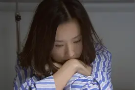 相爱十年：韩灵在海边独自散步遇到两个劫匪，没钱就劫色视频封面