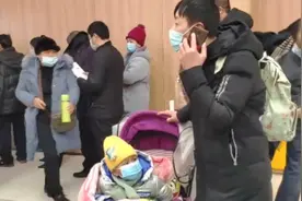 爸爸帮5岁患癌儿子列愿望清单：他想看“真”奥特曼视频封面
