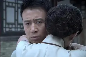 连环套：孟庆凡发现佐藤会读唇语，趁搂住孟庆凡之机将情报说出视频封面