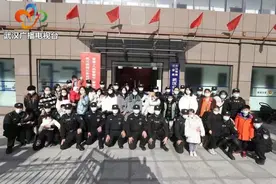“爸爸，我来看你了”武汉铁警“萌娃”走进特警警营图片