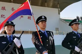 83秒｜山东警察学院师生自编自导自演MV庆祝“中国人民警察节”图片