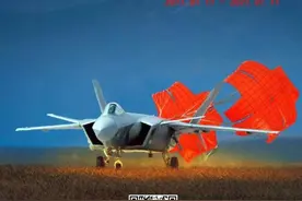 纪念歼-20首飞十周年，一组图片回顾热血瞬间图片