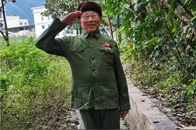 颁奖！他们是2020年度感动重庆十大人物图片