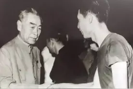 徐根宝：周总理的殷切嘱托，在我心里生根发芽图片