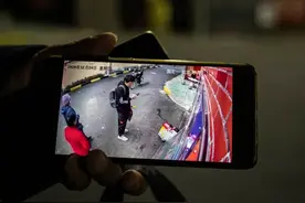 “现在不是垃圾投放时间，乱扔将被录像！”上海这个街道用AI劝退偷倒者图片
