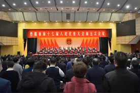 “聚焦镇江两会·直通区县两会”——沉甸甸的成果数字，展现丹阳全力奔跑的姿态图片