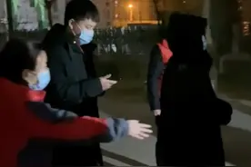 协助核酸检测、运送生活物资 石家庄物业构筑社区安全防线图片
