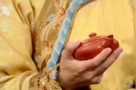 王牌对王牌：三德子顺道具紫砂壶，不料二十年后价值三十六万！视频封面