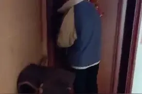 开错门被当“小偷”的少年，不该遭受“曝光”的代价图片