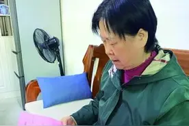 女儿重病众人纷纷援助 70多岁志愿者说爱心力量如此强大图片