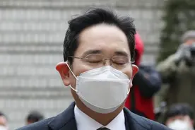 韩国财阀当面施压要求赦免李在镕，文在寅面临“两难”图片