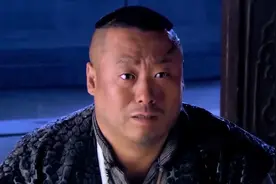 老兵：老大老二出去喝酒吃饭，不带上老三，宋晓峰跪爹娘面前诉苦视频封面