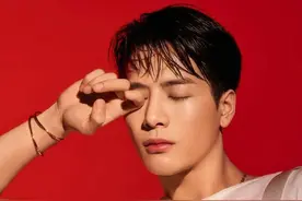 王嘉尔或与Sublime协商签约事宜 与Rain成同门图片