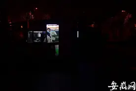 无声烧饼无言父爱：合肥一聋哑父亲每天卖上百个烧饼为孩子治病图片