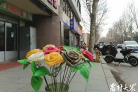 煎饼做成“花”！这位蒙阴大嫂让煎饼身价翻了几十倍图片