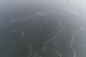 泰安新泰市青云湖：湖水封冻 冰姿曼妙图片
