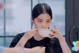 《阳光姐妹淘》：欧阳娜娜坦言，成长就是学会自己面对生活视频封面