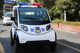 深圳大鹏警方22辆电动巡逻车投入使用图片