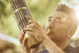 专访吴彤：B站跨晚“大神”，曾是轮回乐队主唱，还拿过两次格莱美图片