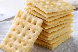 苏打饼干真的是健康食品吗？脂肪含量不低图片