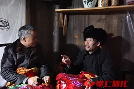 小小乌峰村，楹联大富矿？——再考乌峰百年古对联图片