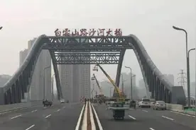 漯河G107沙河大桥试运行，这类车辆不允许通行图片