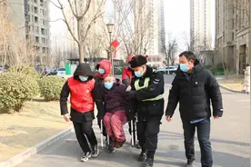 协助核酸检测、护送业主就医 廊坊物业人守护社区第一道防线图片