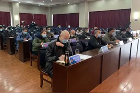 保障春运“双安全”成都交警喊重点车辆司机来“上课”图片