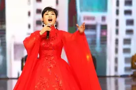 殷秀梅、王绘春、刘晓晔亮相……青岛春晚成功录制，黄晓明、林永健、夏雨隔空送祝福图片