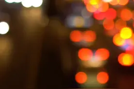 中国财富报道|赵诣、冯明远等明星基金经理已经出动！下一站拼的是“业绩超预期”？视频封面