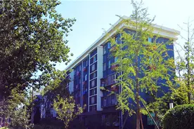 告别住了30多年的老宅，宛平城危房居民拿到新房钥匙图片