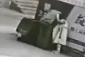 河源一女子工厂宿舍生子后扔垃圾桶，涉故意杀人被捕视频封面