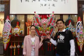 西安中法夫妇：两人牵手就是一座文化交流的桥图片