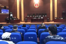 顾客食用过的“老油”渗入新油，火锅店老板被判支付十倍赔偿金图片