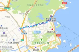 烧掉26亿修的有轨电车，日载客竟不足三千人，政协委员喊拆！谁买单？图片