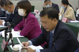 聚焦2021山东两会｜省人大代表徐鹏强：推动工程款支付担保制度 确保农民工工资及时发放视频封面
