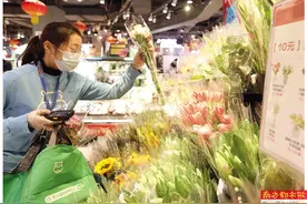 年夜饭一键就到家，单人餐双人餐受热捧图片