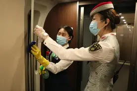 列车飞机如何消毒？旅途中怎么吃饭？春运出行看这里图片