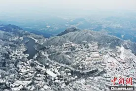 江西向就地过年民众发“旅游礼包”：多家5A级景区免门票或五折图片